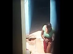 Sexy seductive video category indian (232 sec). Desi bath.